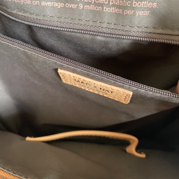 Matt & Nat Women's Backpack Pear BRAVE Vegan Leather (Purity) Fits 13โ Laptop - Picture 10 of 11